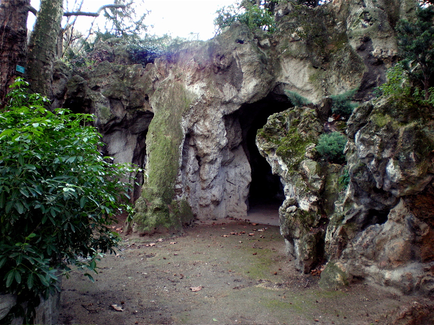 Grotto@ET2.JPG