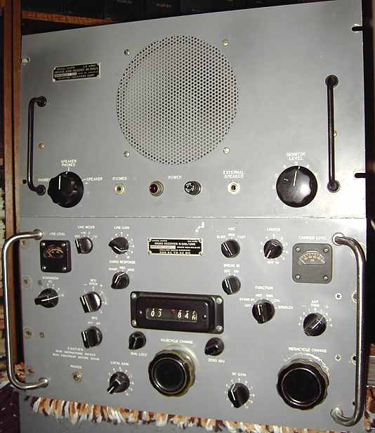 Signal Corps audio amp with R-390