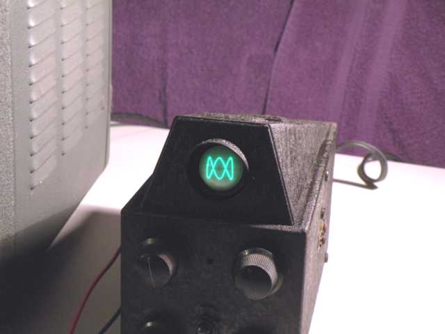National CRM oscilloscope with Lissajous figure