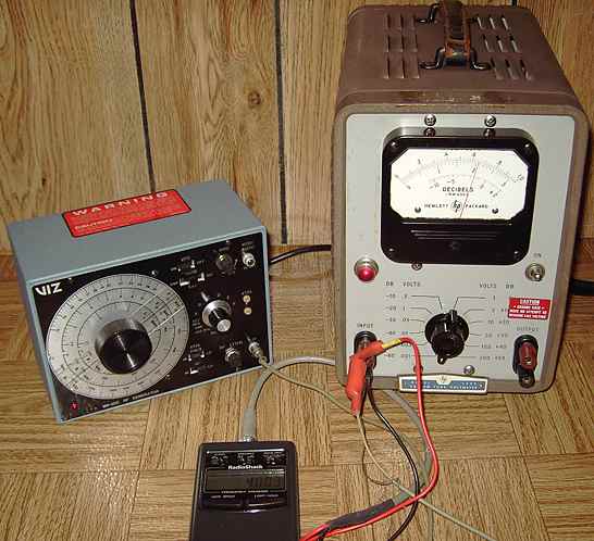 HP400D measures RF signal generator output(56k)