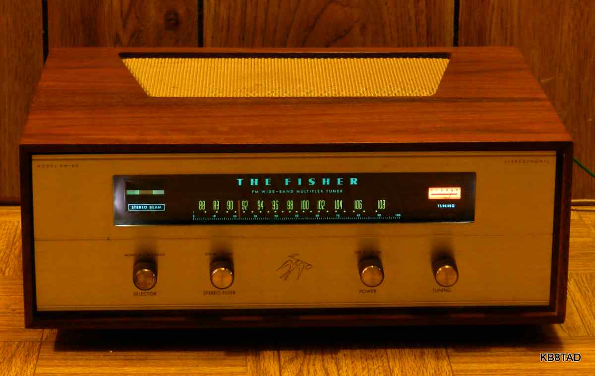 Fisher KM-60 tuner in wood case