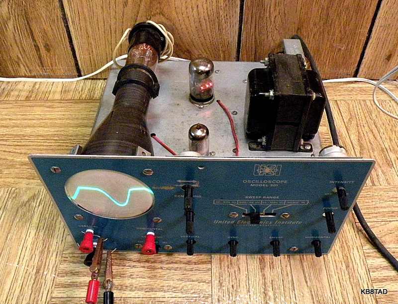 UEI 3-inch oscilloscope